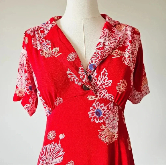 Free People Size XS Hawaiin printed v neck fit and Flare  viscose dress pocke… - Picture 2 of 11